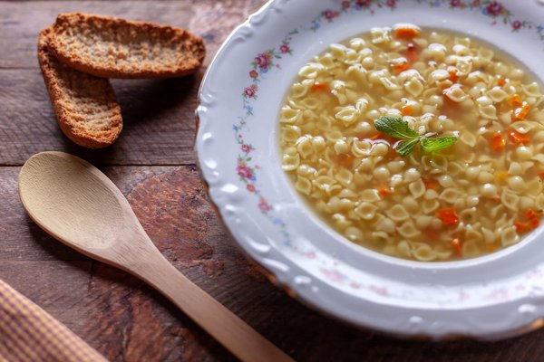 Comment créer un jardin d'herbes aromatiques suspendu ?