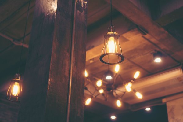 Luminaires design : créez une atmosphère unique chez vous